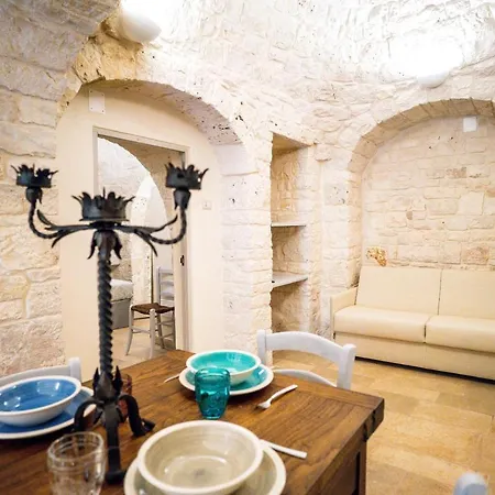 Villa Trullo Lea - *