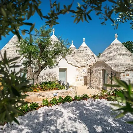 Villa Trullo Lea - *