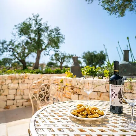 Villa Trullo Lea - *